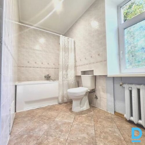 Izīrē dzīvokli Valdemāra iela 49