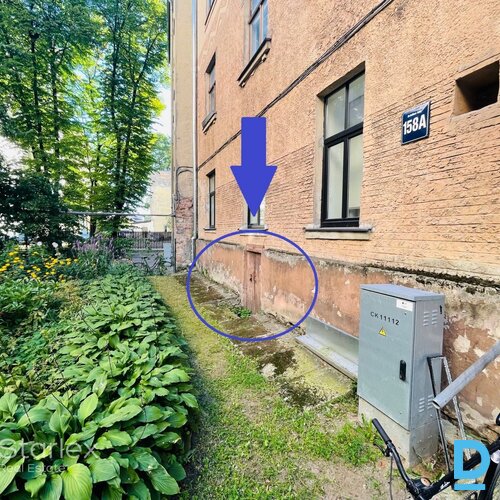 Pārdod puspagraba telpas Rīgas centrā