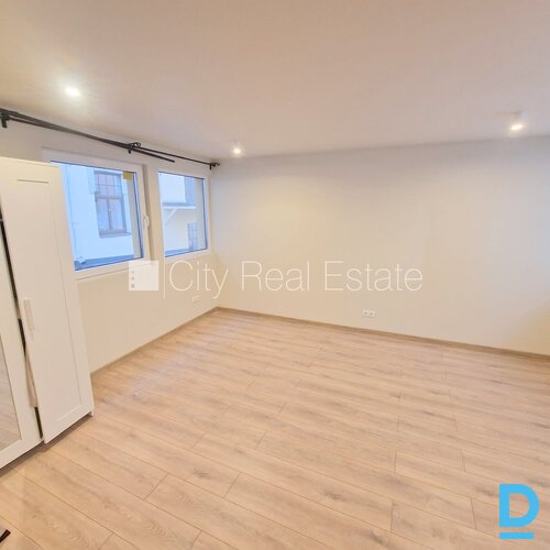 Izīrē dzīvokli Rīgā