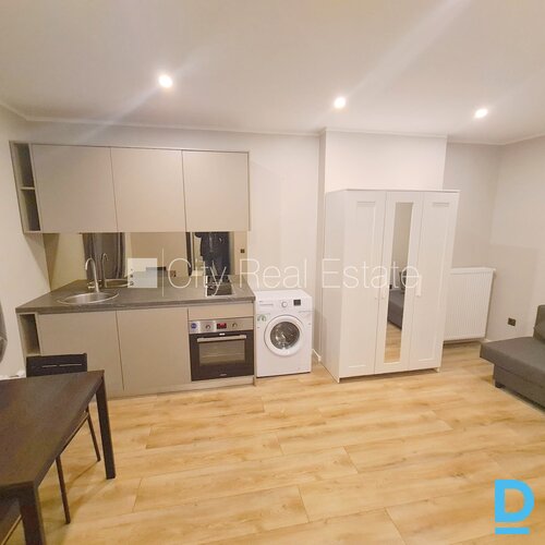 Izīrē dzīvokli Rīgā