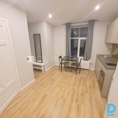 Izīrē dzīvokli Rīgā