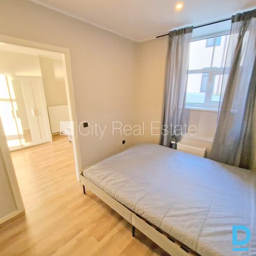 Izīrē dzīvokli Rīgā