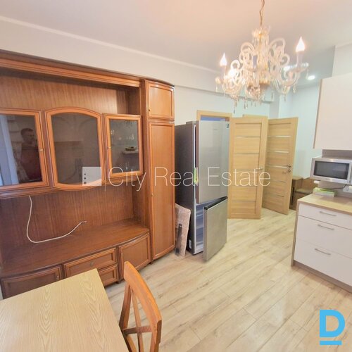 Izīrē dzīvokli Rīgā