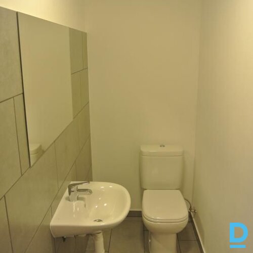 Izīrē biroju Mednieku iela 4a