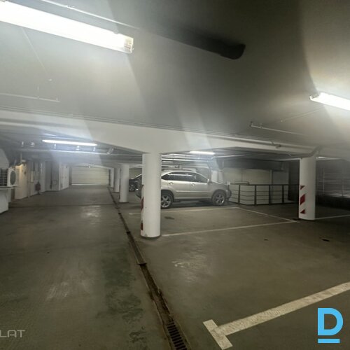 Izīrē biroju Mednieku iela 4a