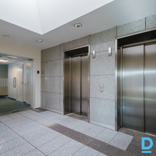 Izīrē biroju Mednieku iela 4a