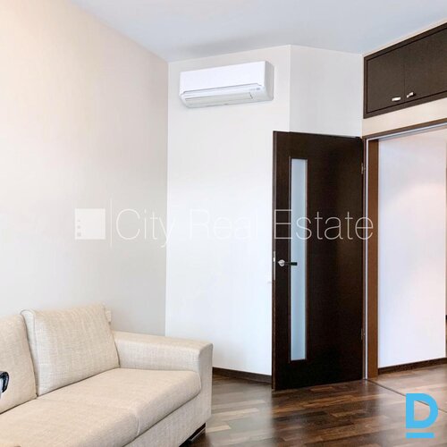 Izīrē dzīvokli Rīgā