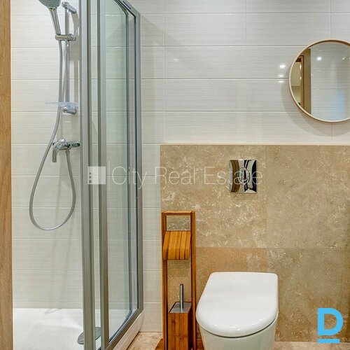 Izīrē dzīvokli Rīgā