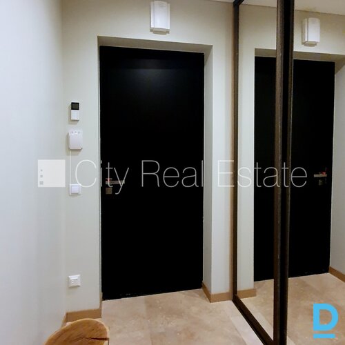 Izīrē dzīvokli Rīgā