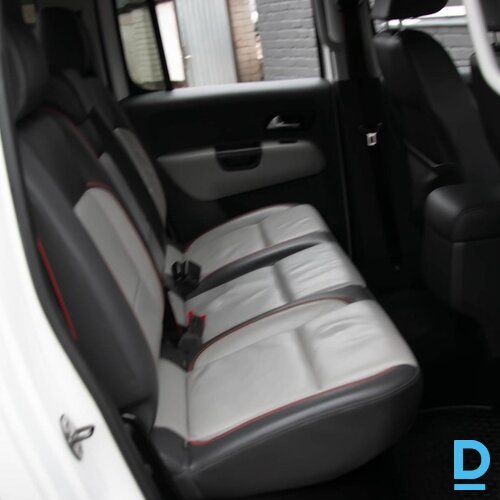 Pārdod Volkswagen Amarok Canyon 4x4 2.0tdi, 2013
