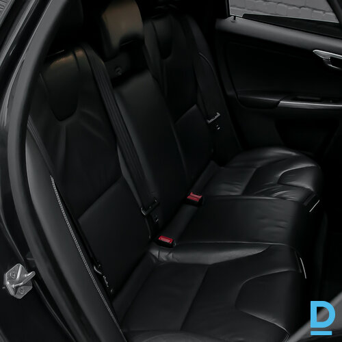 Pārdod Volvo XC60 D4 133kw R-Design, 2014 Pārdod Volvo XC60 D4 133kw R-Design, 2014