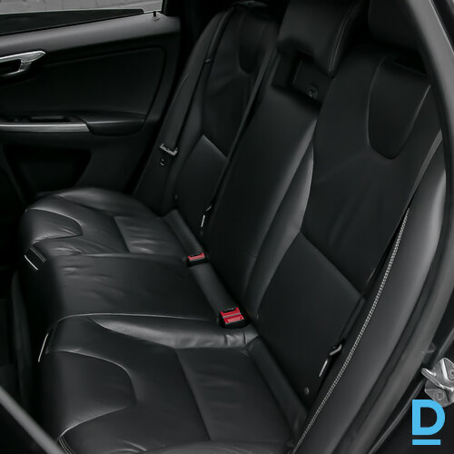 Pārdod Volvo XC60 D4 133kw R-Design, 2014 Pārdod Volvo XC60 D4 133kw R-Design, 2014