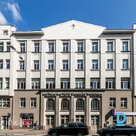 Офисные помещения в застекленном здании в центре Риги.