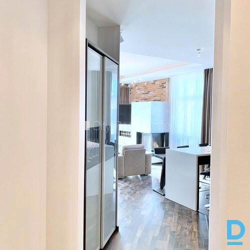 Izīrē dzīvokli Rīgā