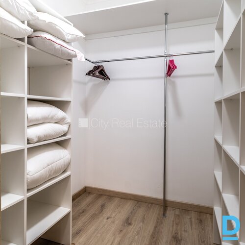 Izīrē dzīvokli Rīgā