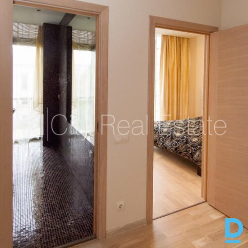 Izīrē dzīvokli Rīgā