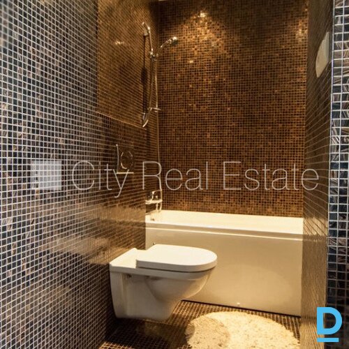 Izīrē dzīvokli Rīgā