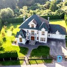 Pārdod māju Rīgā