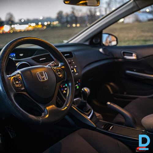 Pārdod Honda Civic 2.2d, 2012