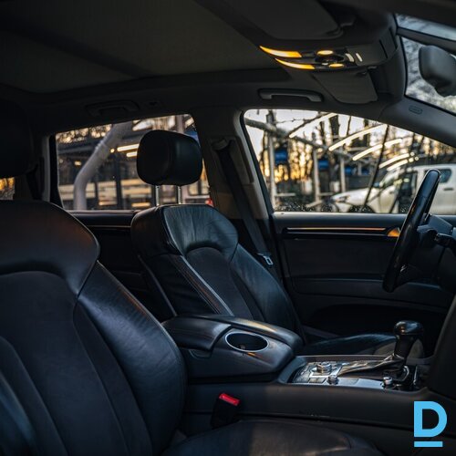 Pārdod Audi Q7 3.0d, facelift, 2011