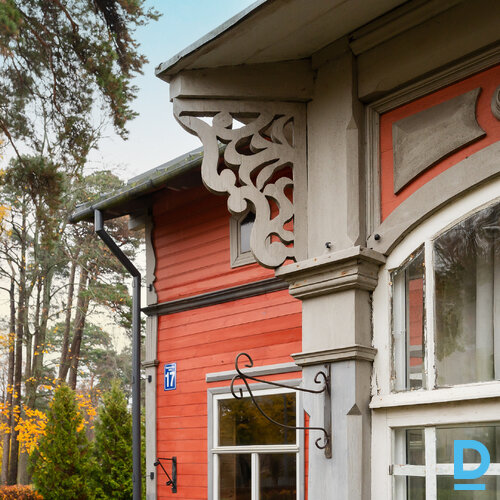 Pārdod māju Vasarnīcu iela 17