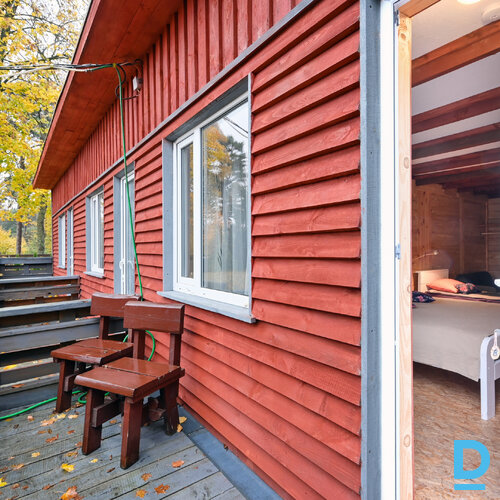 Pārdod māju Vasarnīcu iela 17