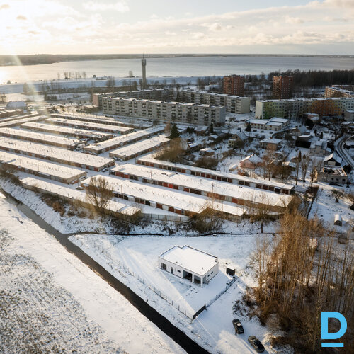 Pārdod māju Mazā rožu iela 8