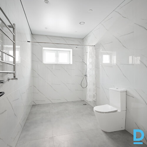 Pārdod māju Mazā rožu iela 8