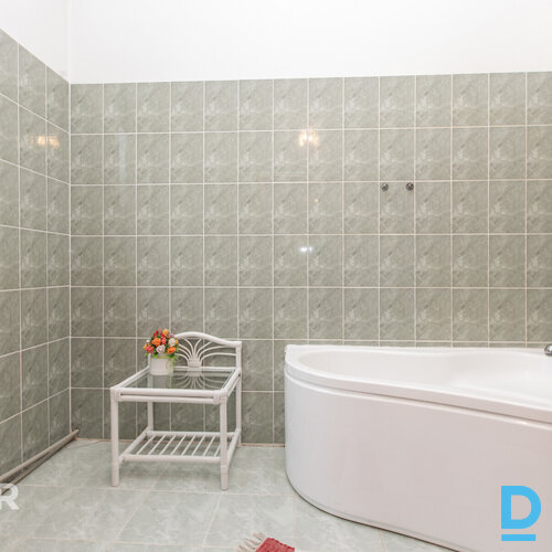 ? Izcila iespēja – plašs īpašums pie jūras ar daudzveidīgu pielietojumu!Vai mekl