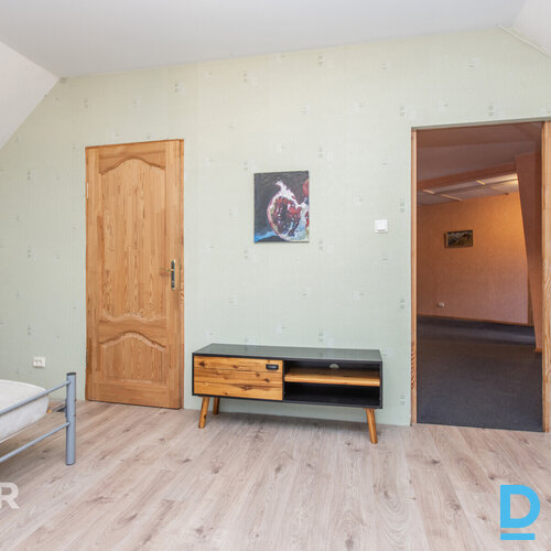 ? Izcila iespēja – plašs īpašums pie jūras ar daudzveidīgu pielietojumu!Vai mekl