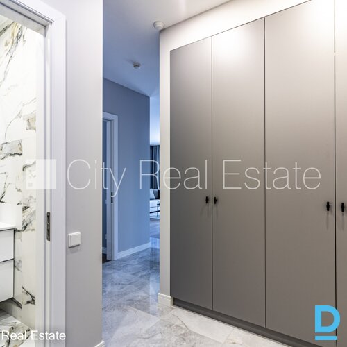 Izīrē dzīvokli Jūrmalā