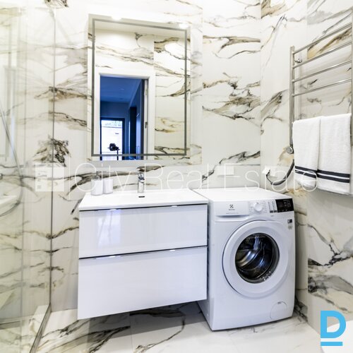 Izīrē dzīvokli Jūrmalā