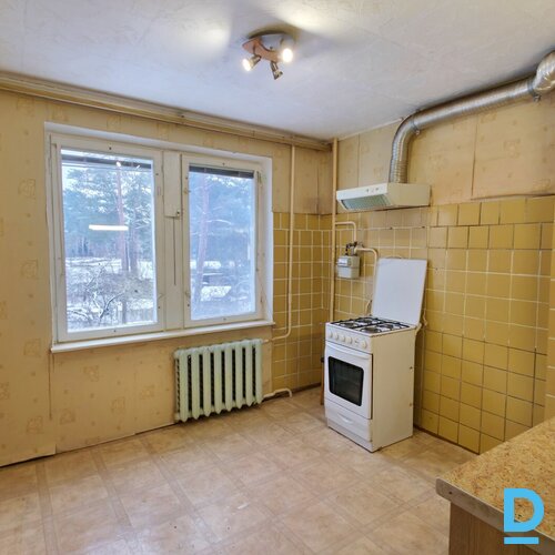 Pārdod dzīvokli Skultes 17, 48m², 2 ist.