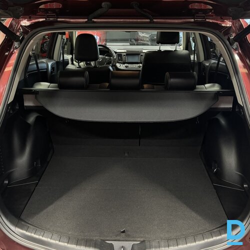 Pārdod Toyota Rav4 2.0d Awd, 2016