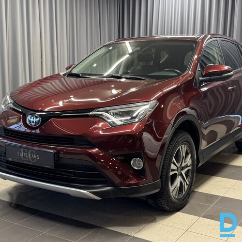 Pārdod Toyota Rav4 2.0d Awd, 2016