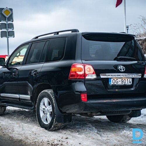 Pārdod Toyota Land Cruiser 200 4.5d, 2013 Pārdod Toyota Land Cruiser 200 4.5d, 2013
