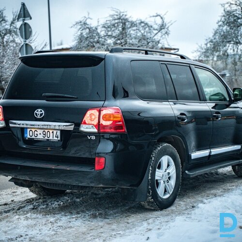 Pārdod Toyota Land Cruiser 200 4.5d, 2013 Pārdod Toyota Land Cruiser 200 4.5d, 2013