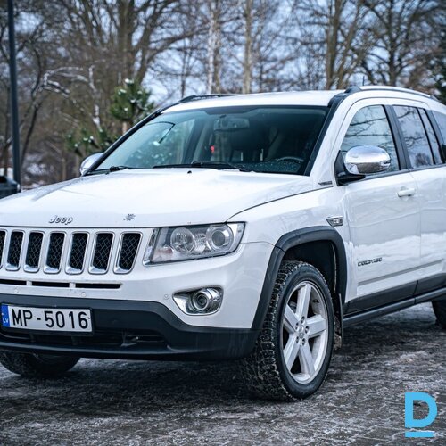 Pārdod Jeep Compass 2.0d, 2011
