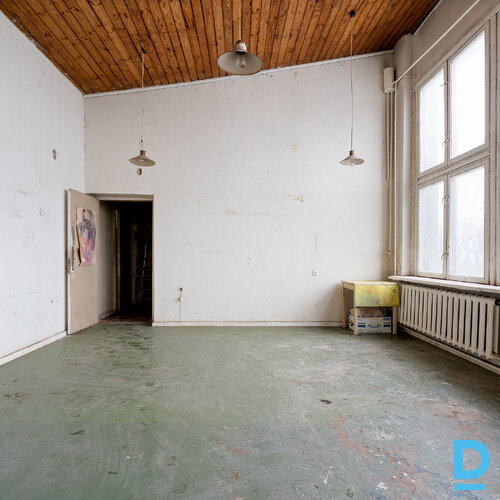 Pārdod dzīvokli Blaumaņa iela 10