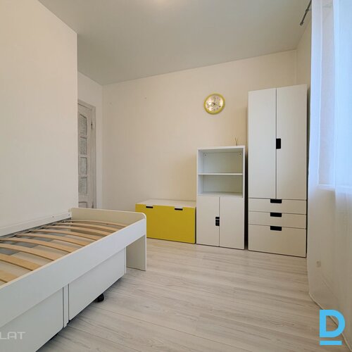 Pārdod dzīvokli Valdeķu iela 51