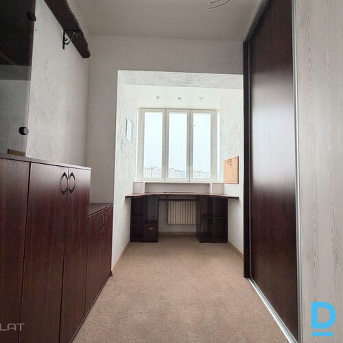 Pārdod dzīvokli Valdeķu iela 51