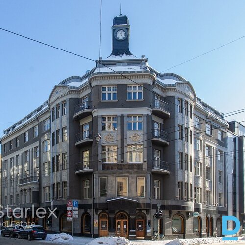 Prestižs birojs vēsturiskā ēkā uz Tērbatas/Dzirnavu ielu krustojuma