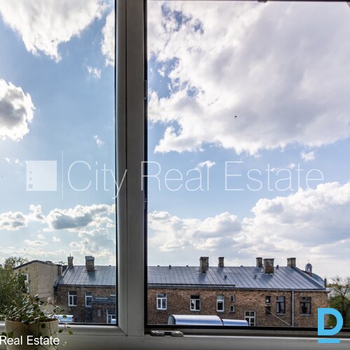 Izīrē dzīvokli Rīgā