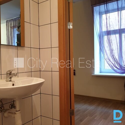 Izīrē dzīvokli Rīgā