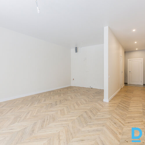 Pārdod māju Dzirnezera iela 4a