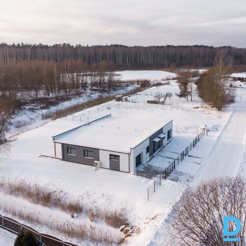 Pārdod māju Dzirnezera iela 4a