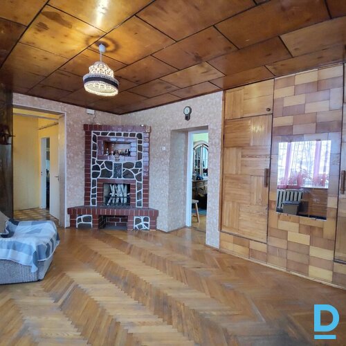 Pārdod māju Tukumā, Strēlnieku iela 22, 251m²