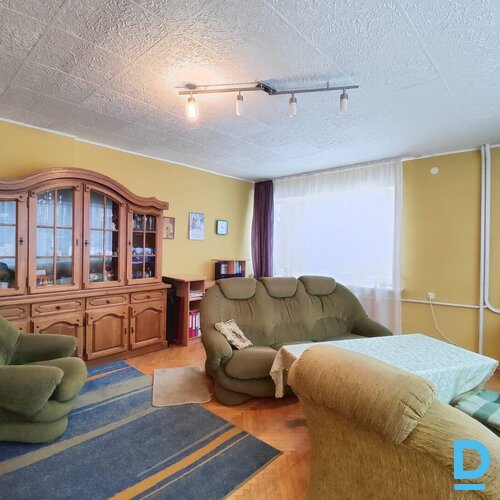 Pārdod māju Tukumā, Strēlnieku iela 22, 251m²