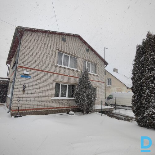 Pārdod māju Tukumā, Strēlnieku iela 22, 251m²