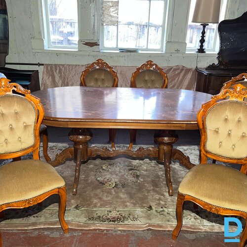 Pārdod Ēdamistabas komplekti Classic